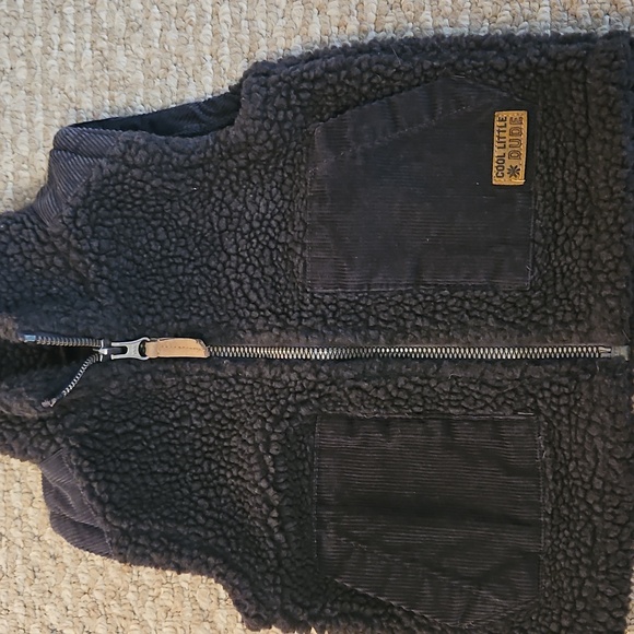 Carter's Outfit Bundle - Picture 5 of 13